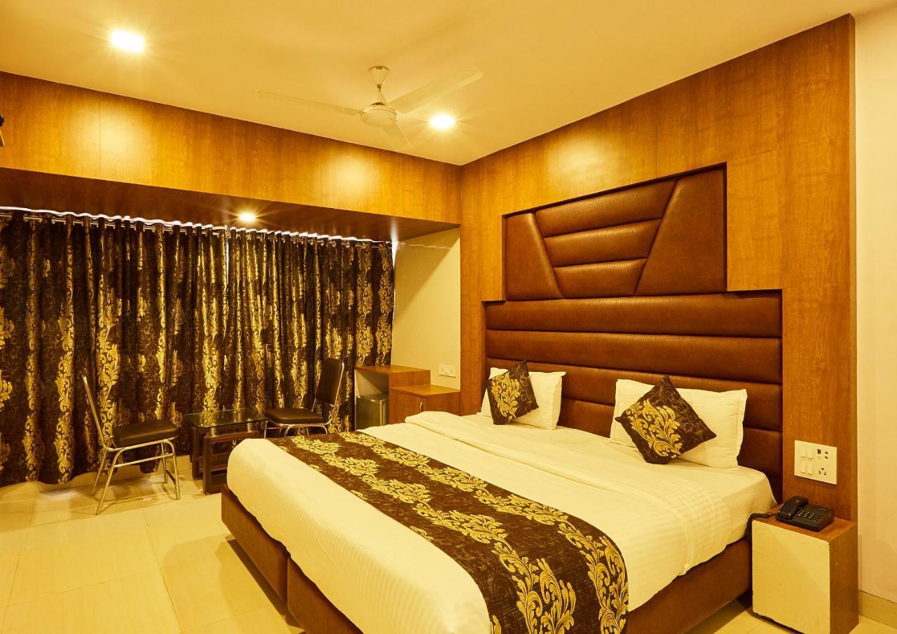 Hotel Alibaba Мумбаи Экстерьер фото